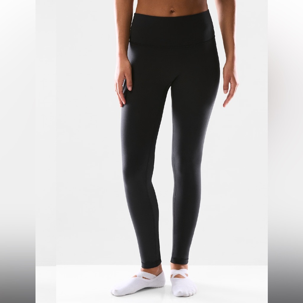 Aritzia Golden Infinite High Rise Legging Black No Front Seam LIFE Fabric NWT